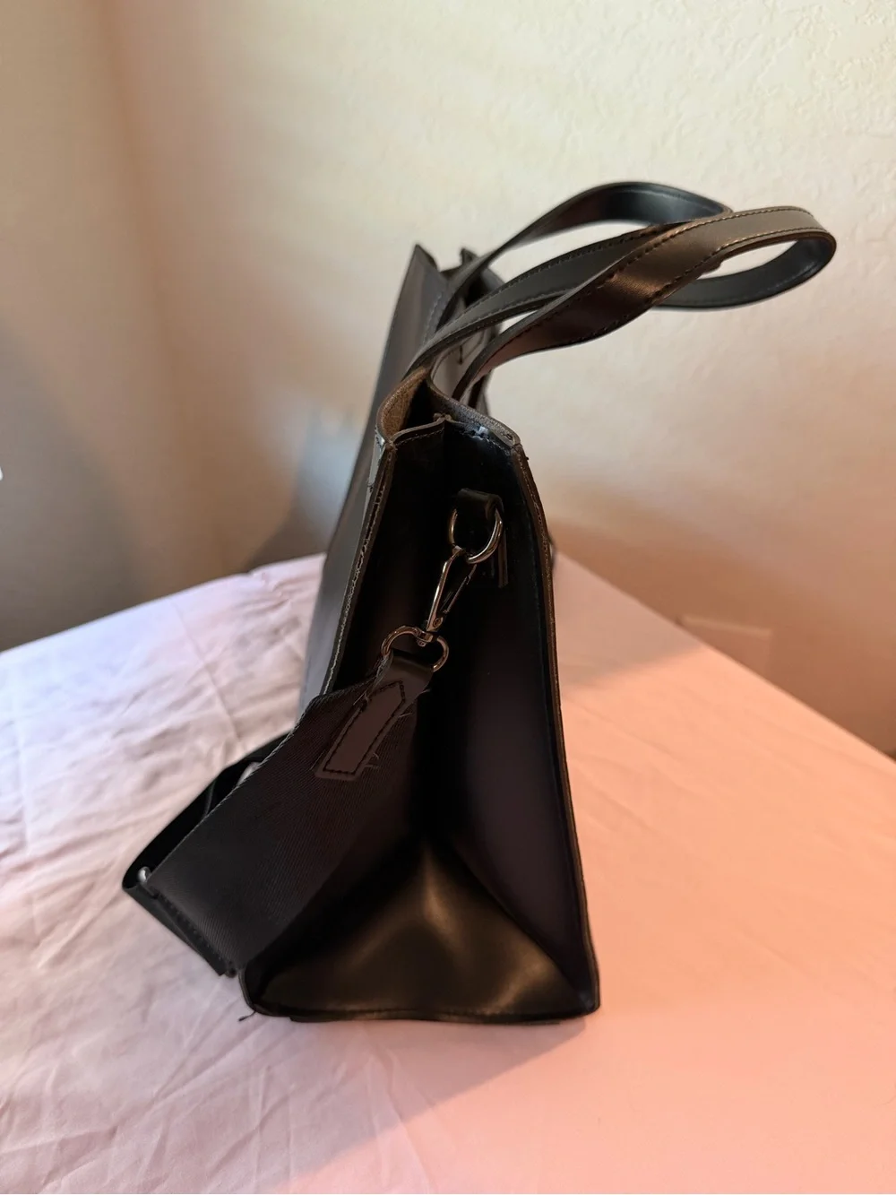 Claudia Canova | Black Leather Tote Bag with Crossbody Strap